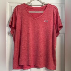 UNDER ARMOUR V-NECK SHORT SLEEVE SHIRT PINK